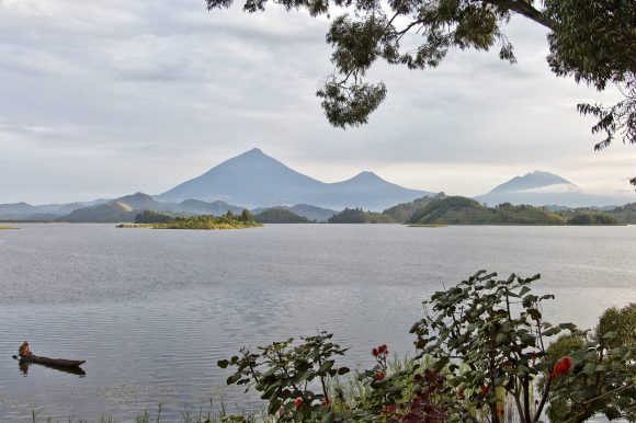 LAKE MUTANDA